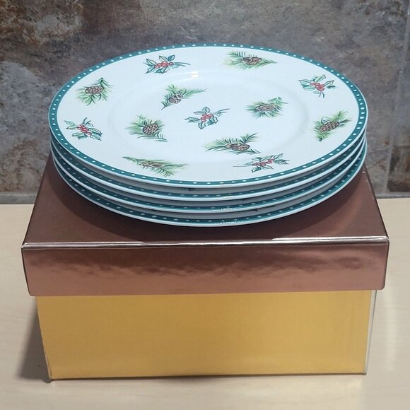 Mikasa Ultima Salad Plate Super Strong Fine China HK 713 Christmas Wish 4 Piece - Picture 3 of 9